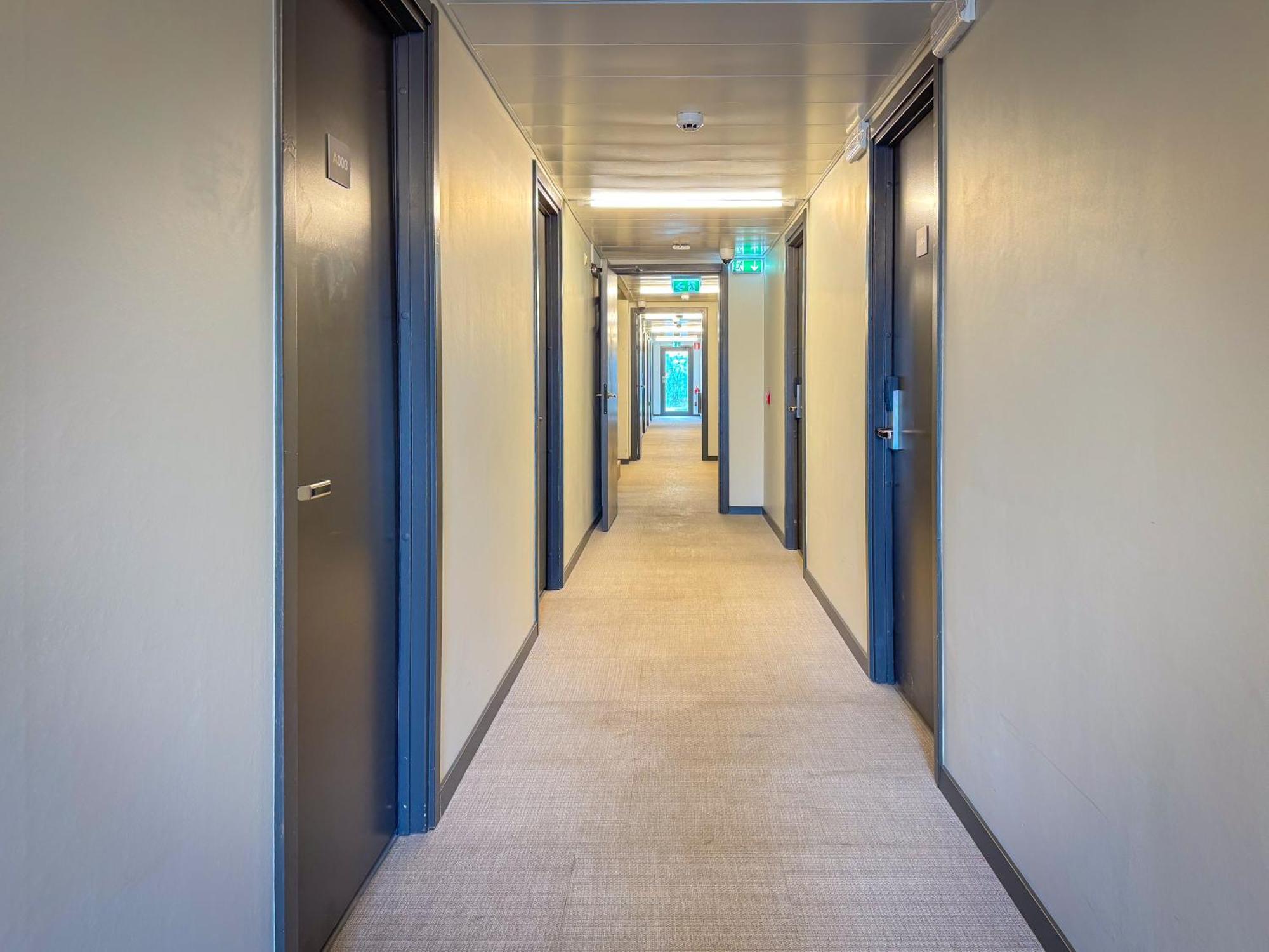 Joenkoeping Hotel Apartments Екстериор снимка